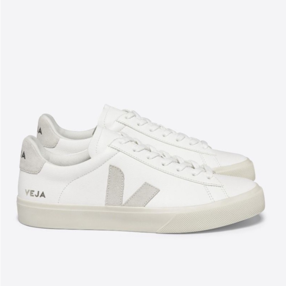 Veja Campo Leather White Natural Sneaker size 40 US size 9, worn twice